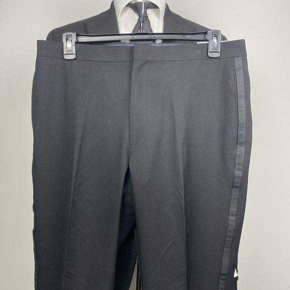 Alfani Mens Slim fit 2-pc Tuxedo Jacket Blazer 44L Black Pants 36x34 E121823 - Picture 10 of 16